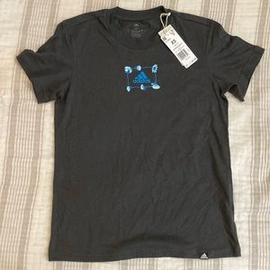 Adidas T-shirt